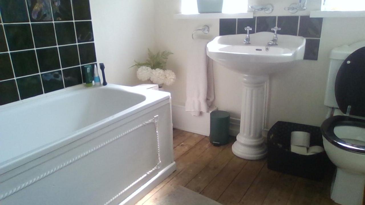 Small But Bright Single Room Not Far From City Centre Leicester Exterior photo